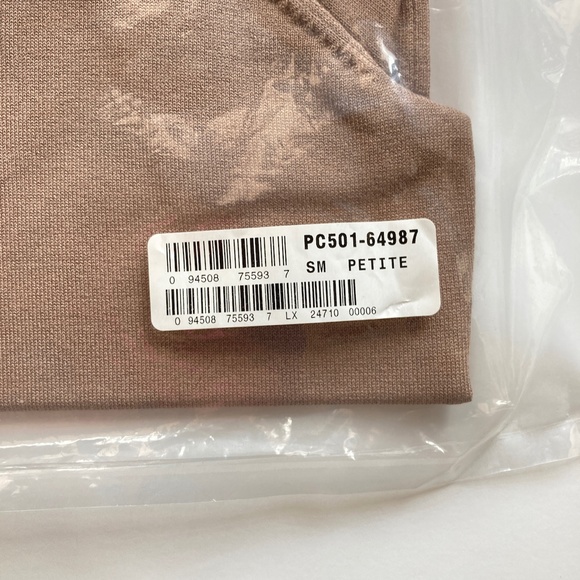 NWT Pendleton Silk Suit Sweater Short Sleeves Size SP Sable Brown Scallop Crew - Picture 14 of 15